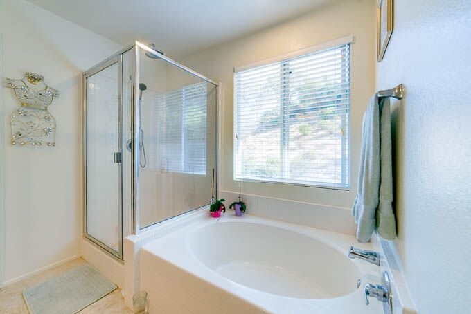 5006 Lake Circle Road Fallbrook, CA 92028 - Photo 18 of 25 Master Bath Pic 3