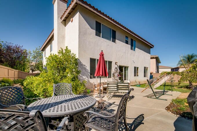 5006 Lake Circle Road Fallbrook, CA 92028 - Photo 25 of 25 Backyard Pic 2