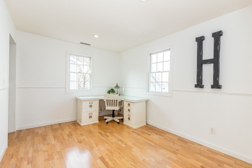 58 Burnham Road Lowell, MA 01852 - Photo 32 of 42 Gallery Image 32