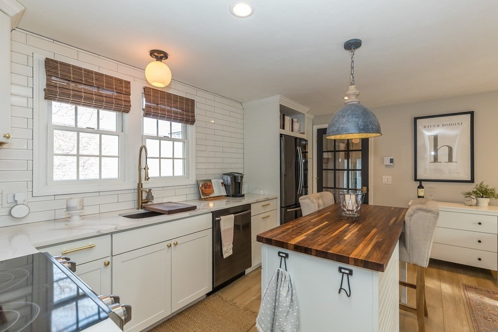 58 Burnham Road Lowell, MA 01852 - Photo 36 of 42 Gallery Image 36