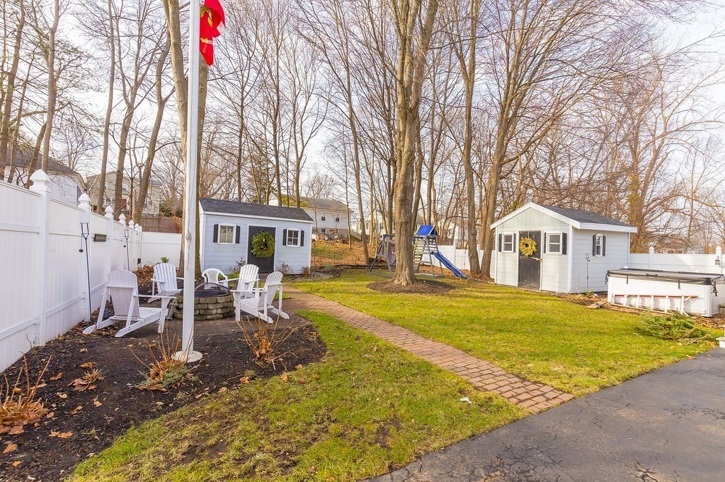 58 Burnham Road Lowell, MA 01852 - Photo 4 of 42 Gallery Image 4