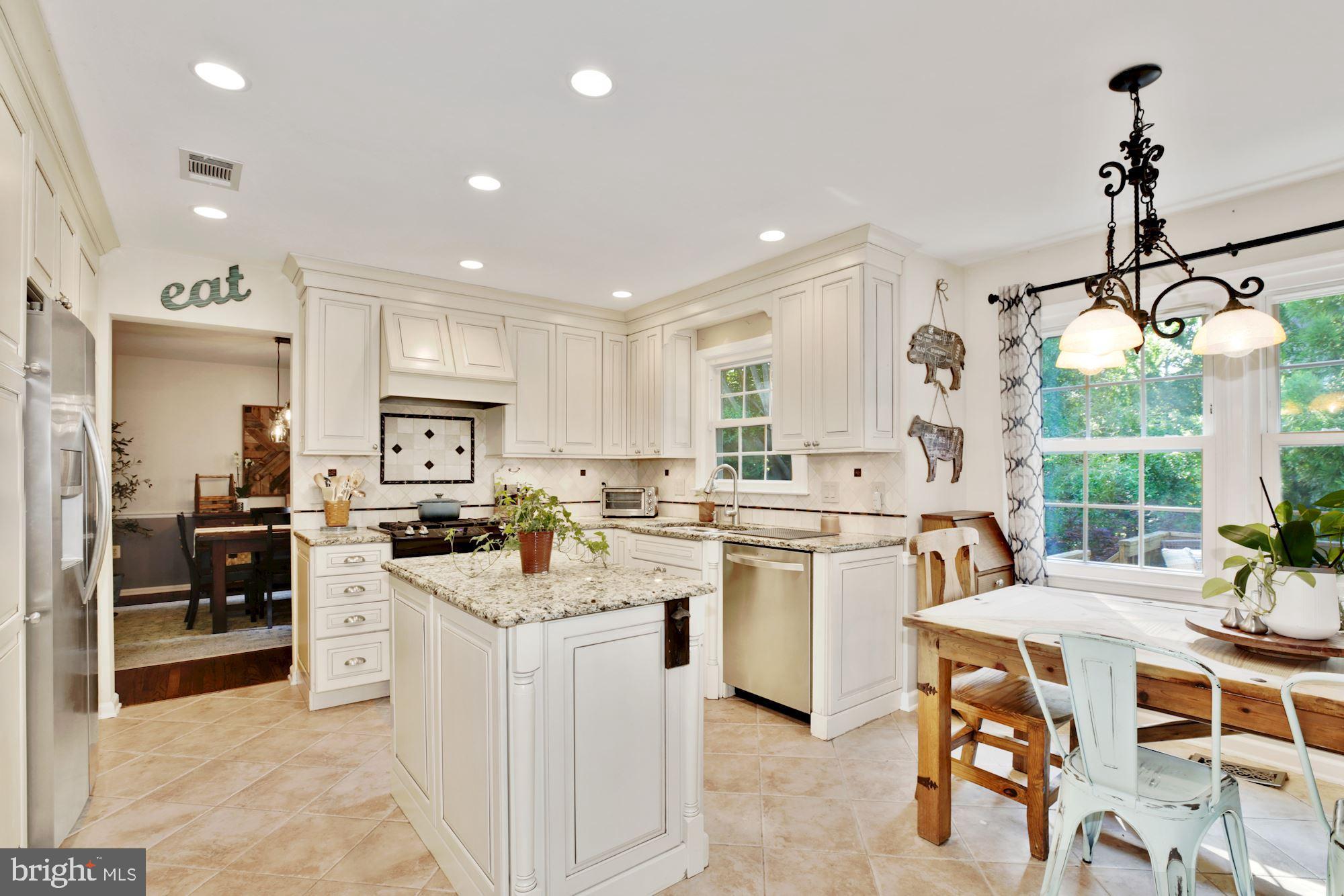 7420 Silver Pine Drive Springfield, VA 22153 - Photo 4 of 53 Kitchen