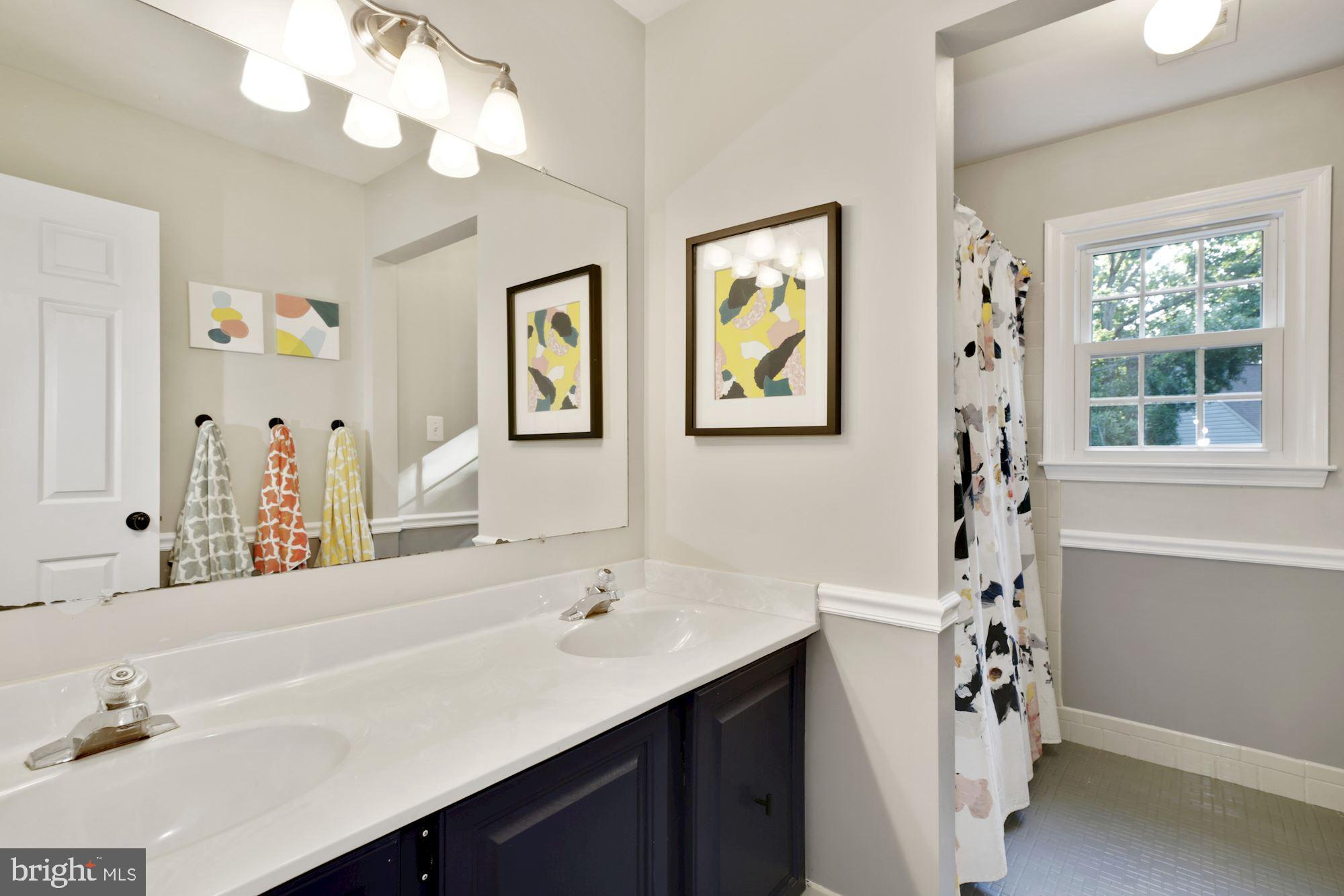 7420 Silver Pine Drive Springfield, VA 22153 - Photo 43 of 53 Guest Bathroom Upper level