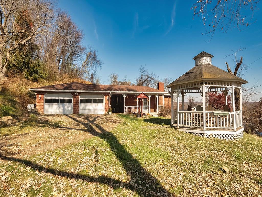 1041 Monaca Road Monaca, PA 15061 - Photo 1 of 27 Gallery Image 1