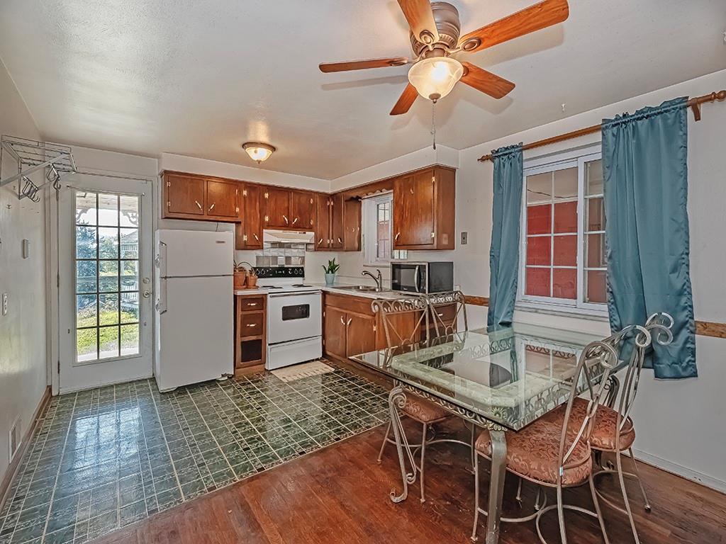 1041 Monaca Road Monaca, PA 15061 - Photo 3 of 27 Gallery Image 3