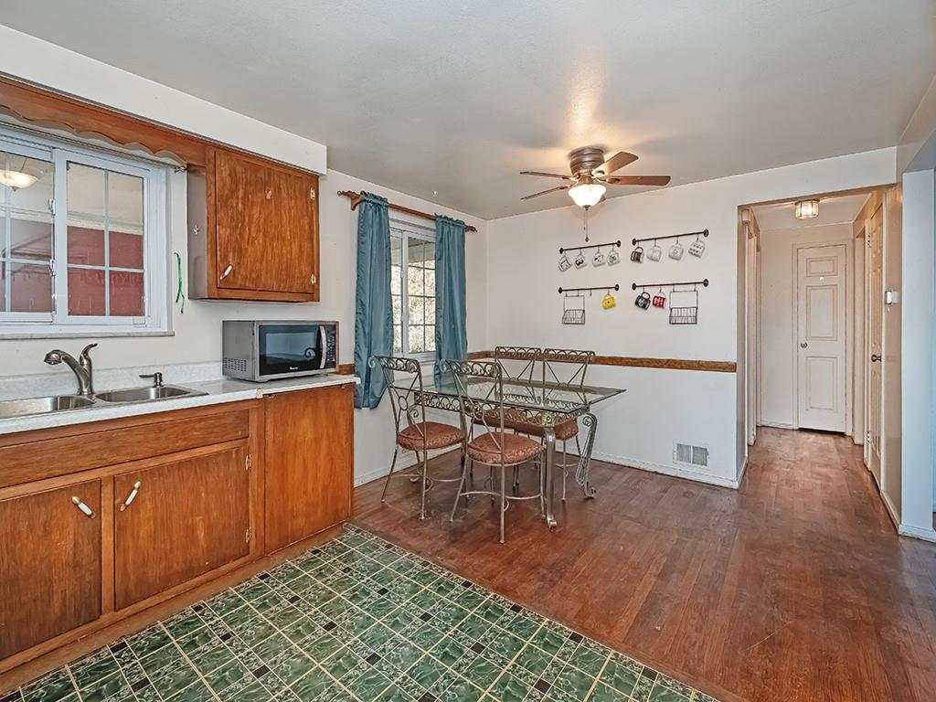 1041 Monaca Road Monaca, PA 15061 - Photo 4 of 27 Gallery Image 4