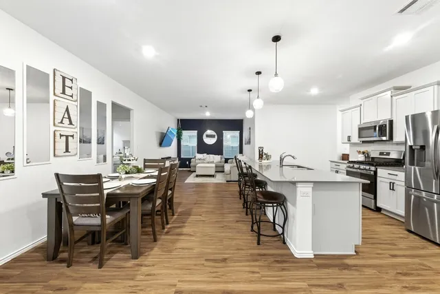 $2,200 | 112 Cherry Ridge Road, Georgetown, TX 78628