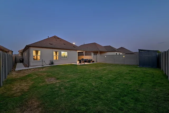 $2,200 | 112 Cherry Ridge Road, Georgetown, TX 78628