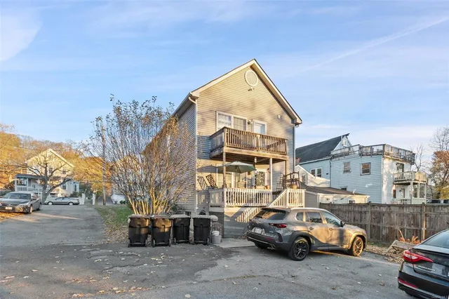 $438,960 | 160 North Clinton Street, Poughkeepsie, NY 12601