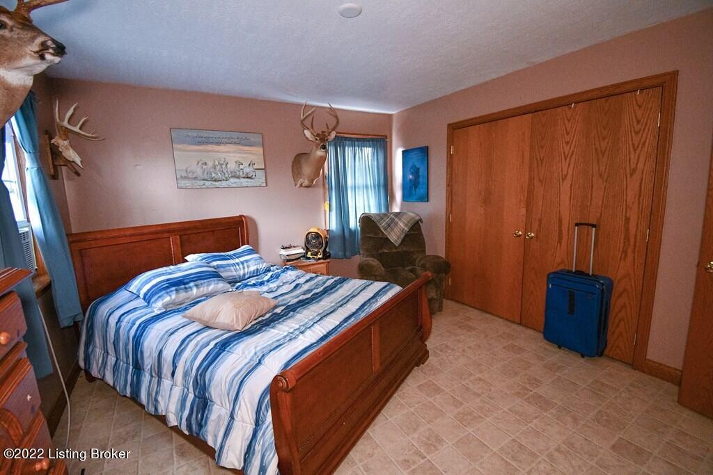 6446 Helena Road Mayslick, KY 41055 - Photo 36 of 68 39128_19