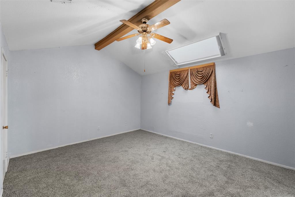 413 Texas Avenue Hewitt, TX 76643 - Photo 11 of 26