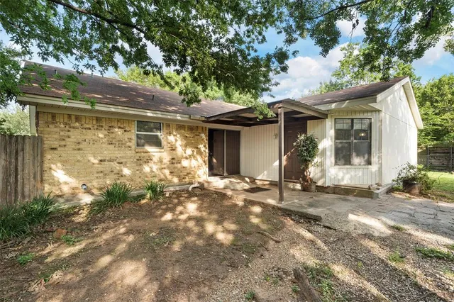 $235,000 | 413 Texas Avenue, Hewitt, TX 76643