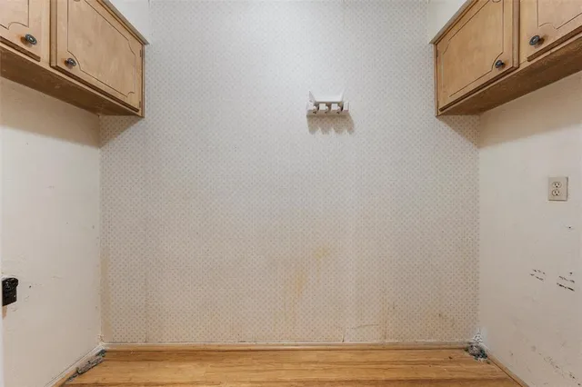 $235,000 | 413 Texas Avenue, Hewitt, TX 76643