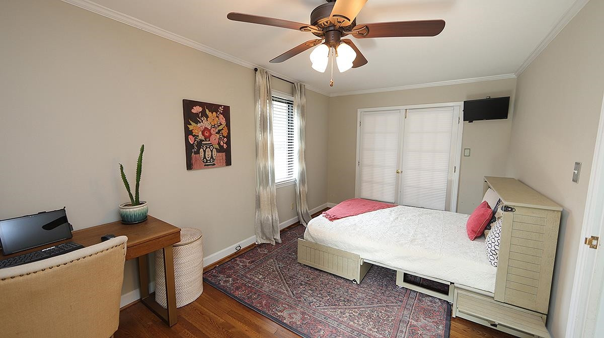 809 Young Street Raleigh, NC 27608 - Photo 16 of 35 third bedroom