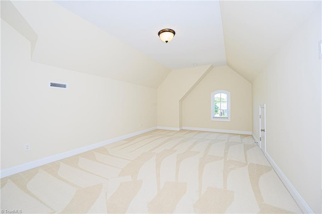 1489 Downington Road Clemmons, NC 27012 - Photo 22 of 25 Bonus room with so many possibilities