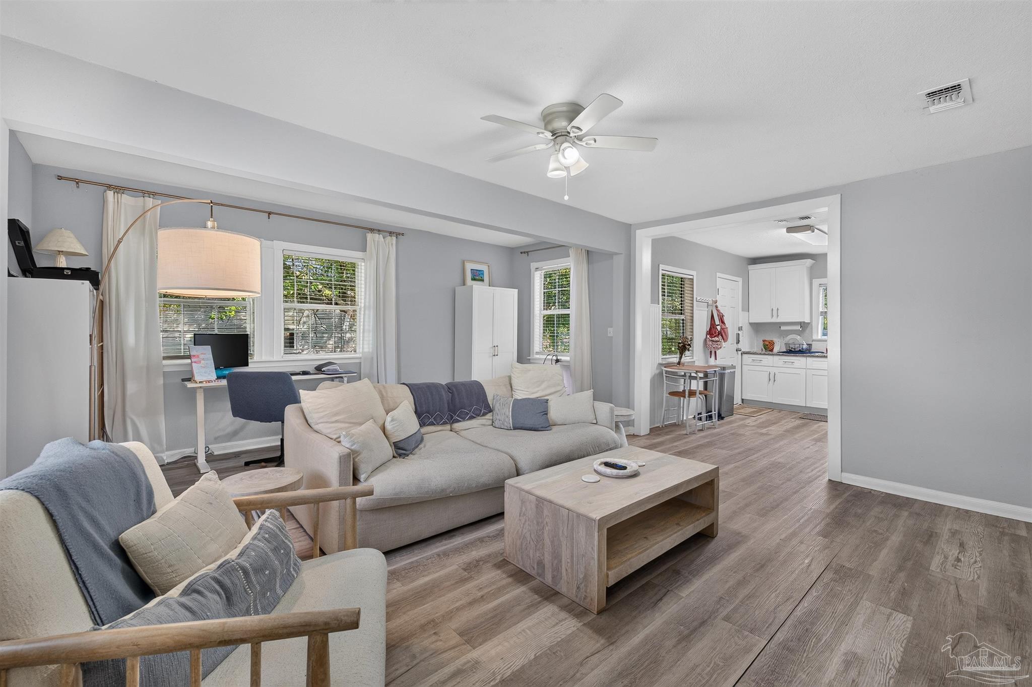 115 Milton Road Pensacola, FL 32507 - Photo 8 of 52 Gallery Image 8