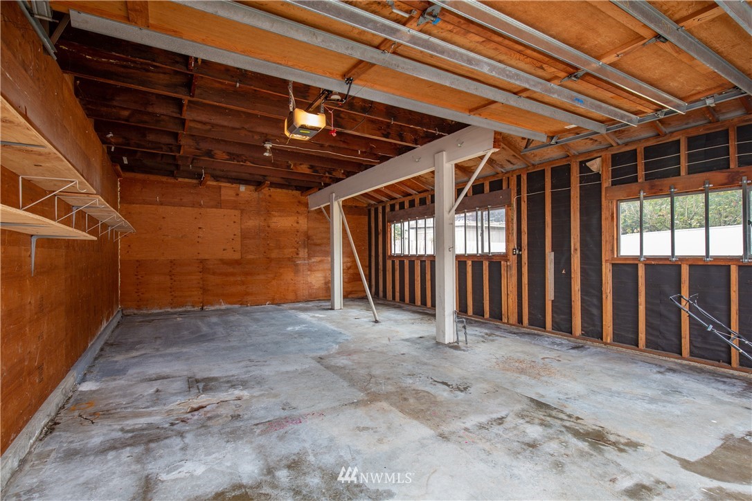 943 North 83rd Street Seattle, WA 98103 - Photo 14 of 18 Gallery Image 14
