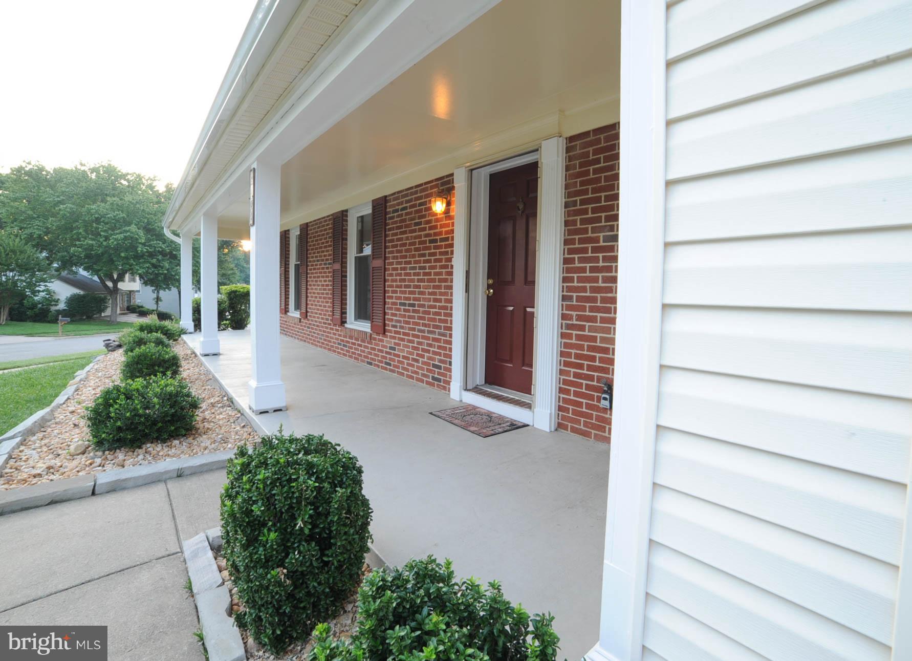 8303 Lindside Way Springfield, VA 22153 - Photo 2 of 30 Front Porch