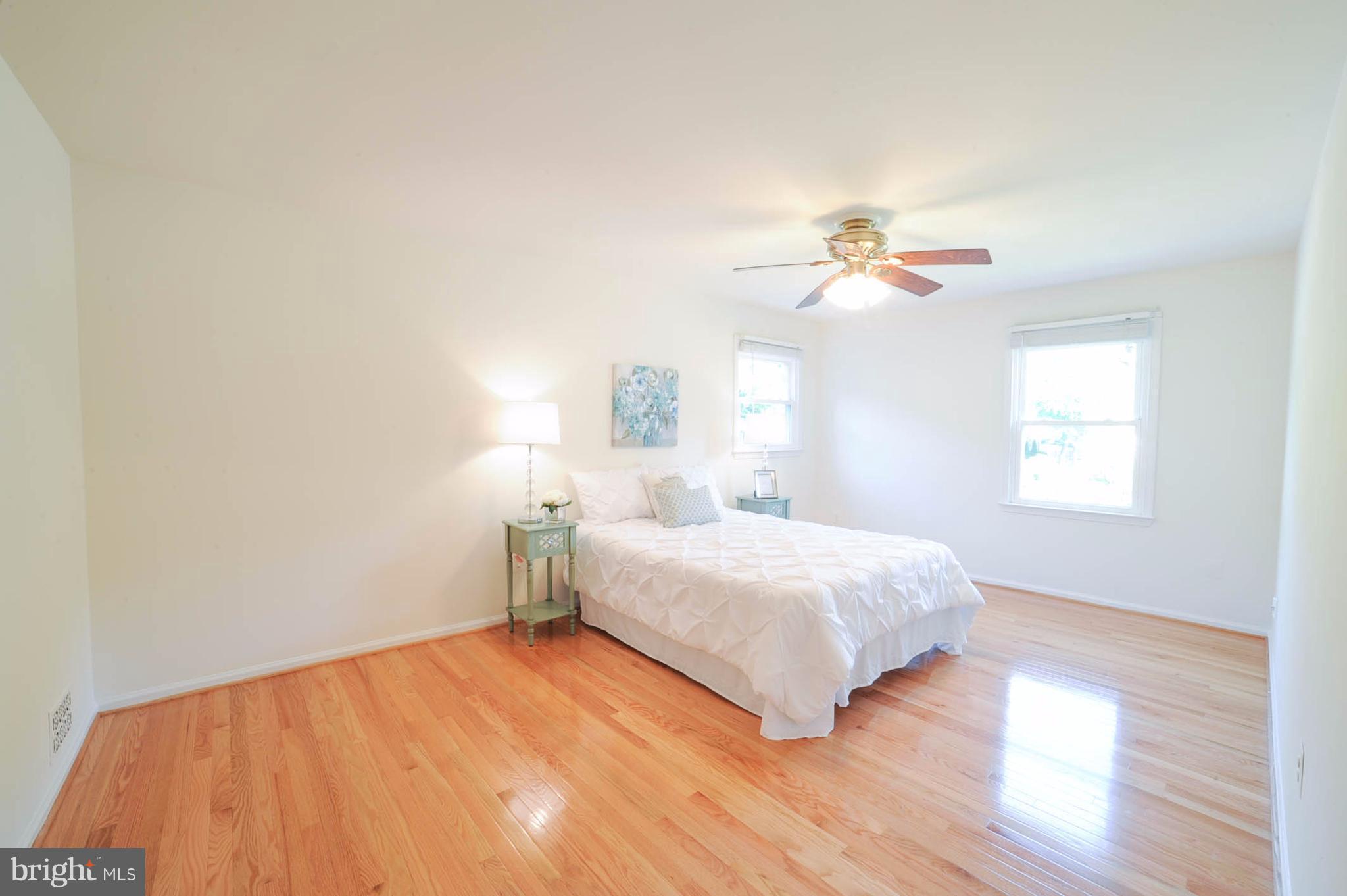 8303 Lindside Way Springfield, VA 22153 - Photo 15 of 30 Bedroom (Master)