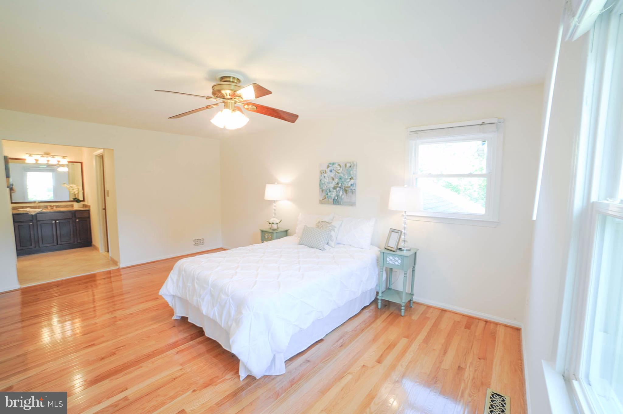 8303 Lindside Way Springfield, VA 22153 - Photo 16 of 30 Bedroom (Master)