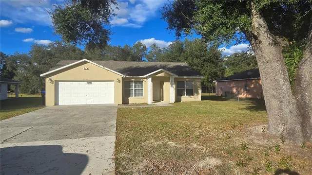 $305,000 | 7325 Holly Street, Mount Dora, FL 32757
