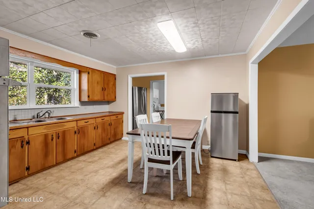 $365,000 | 13600 Money Farm Road, Ocean Springs, MS 39564