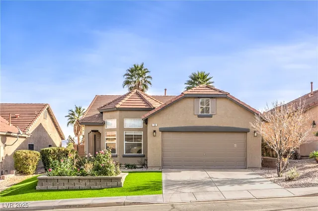 $479,000 | 186 Shaded Peak Street, Henderson, NV 89012