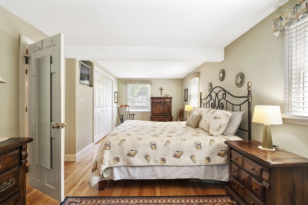 8 Barbara Road Danvers, MA 01923 - Photo 18 of 34