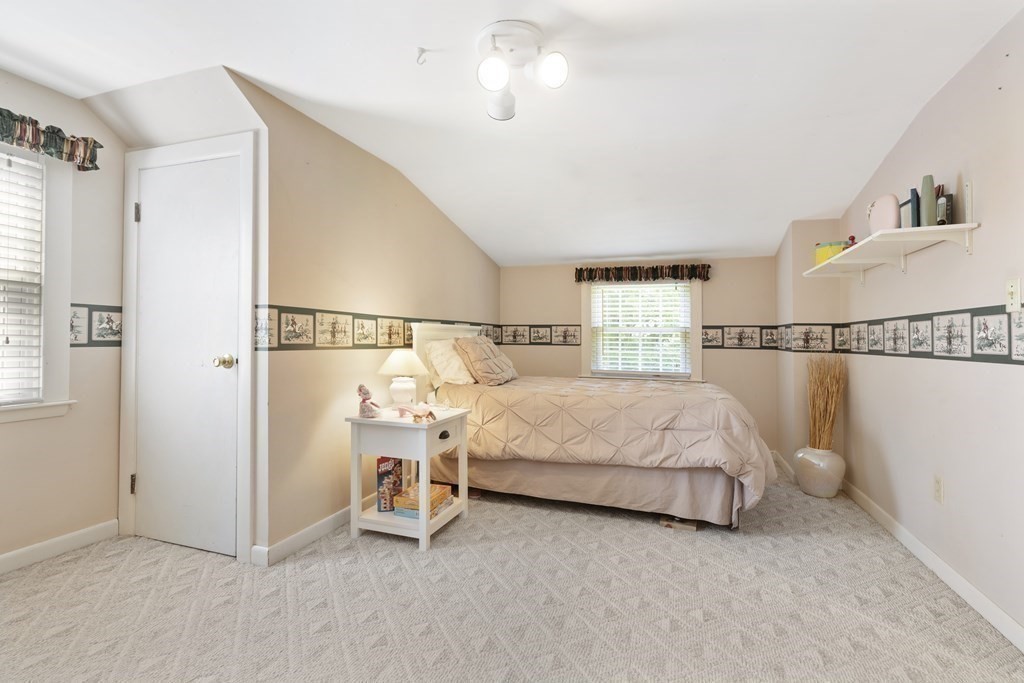 8 Barbara Road Danvers, MA 01923 - Photo 20 of 34