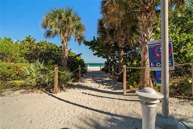 $8,500 | 5055 Collins Avenue, Unit 11C, Miami Beach, FL 33140