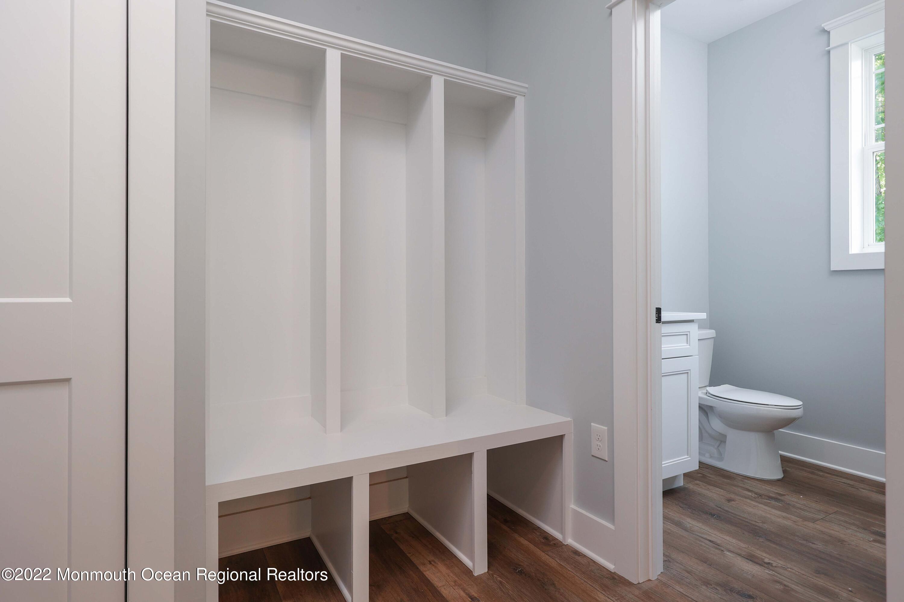 498 Harding Avenue Bayville, NJ 08721 - Photo 6 of 12 758A0250