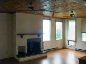 35197 Loves Mill Road, Unit 1 Glade Spring, VA 24340 - Photo 4 of 8 Living Room