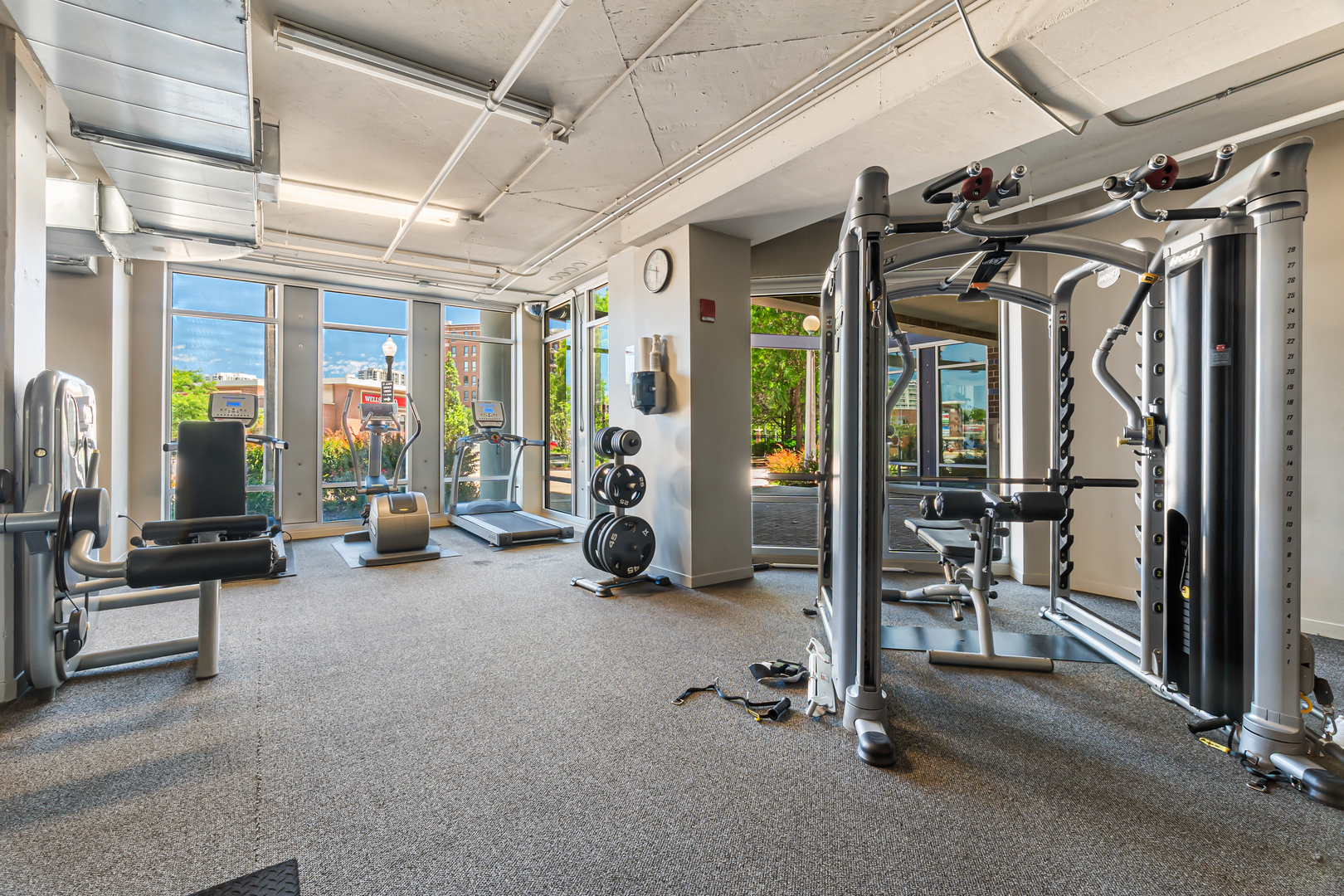 437 West Division Street, Unit 814 Chicago, IL 60610 - Photo 19 of 19