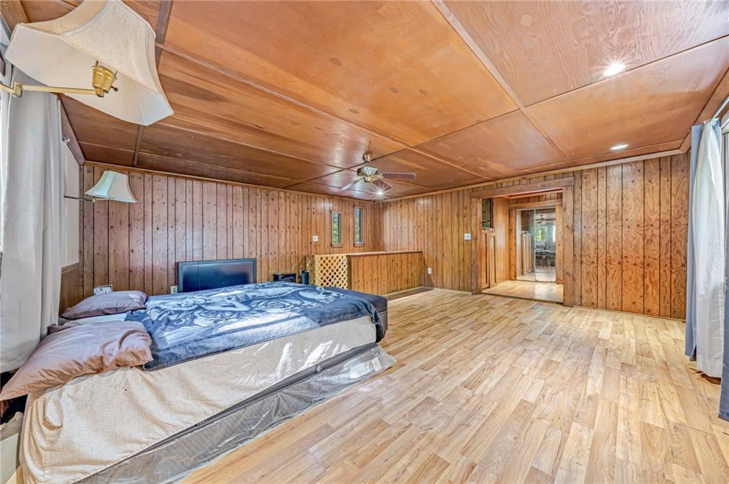 218 Horse Shoe Bend Road Acme, PA 15610 - Photo 14 of 31 a bed room with a bed and a dresser