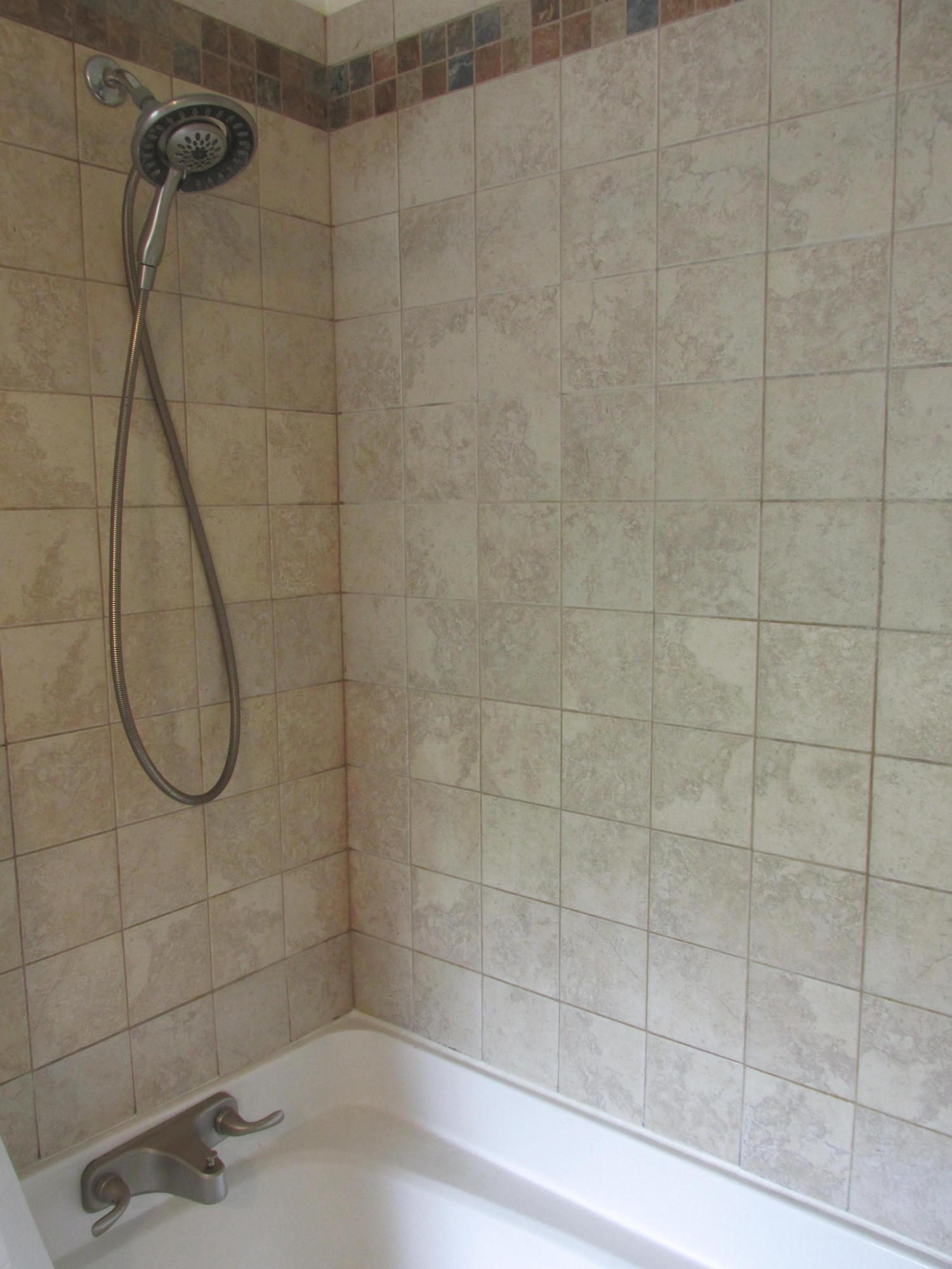6640 Jordantown Road Vinton, VA 24179 - Photo 22 of 26 IMG_3648