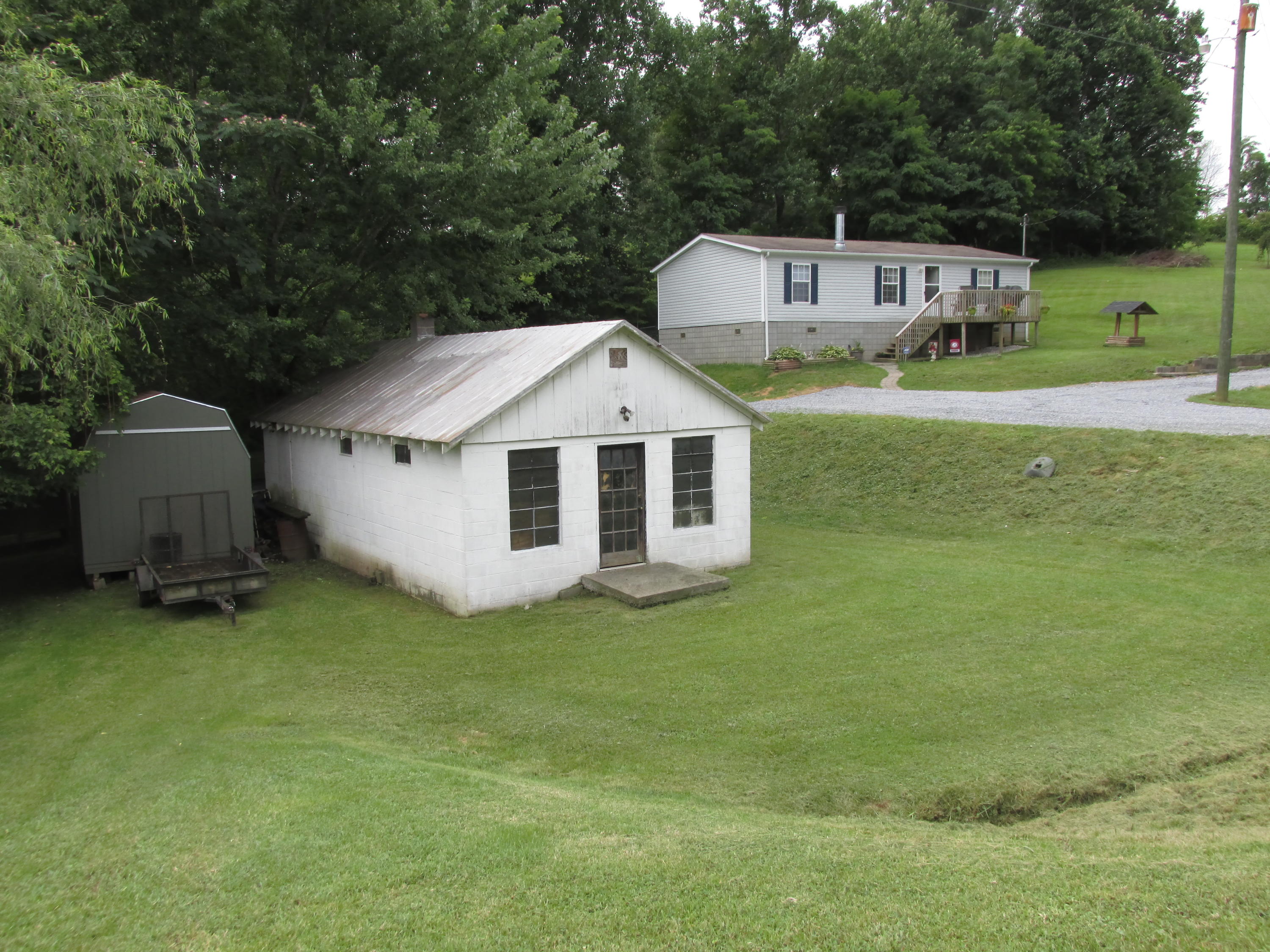 6640 Jordantown Road Vinton, VA 24179 - Photo 26 of 26 IMG_3617