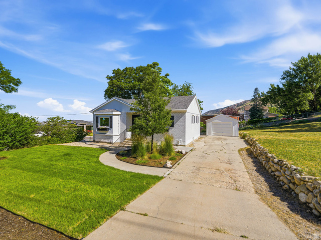 1107 300 South Bountiful, UT 84010 - Photo 2 of 36