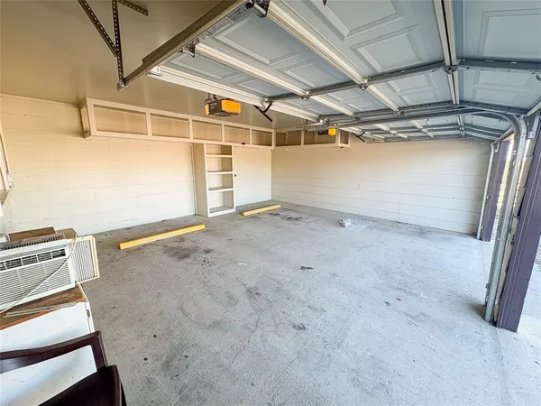 a view of utility room