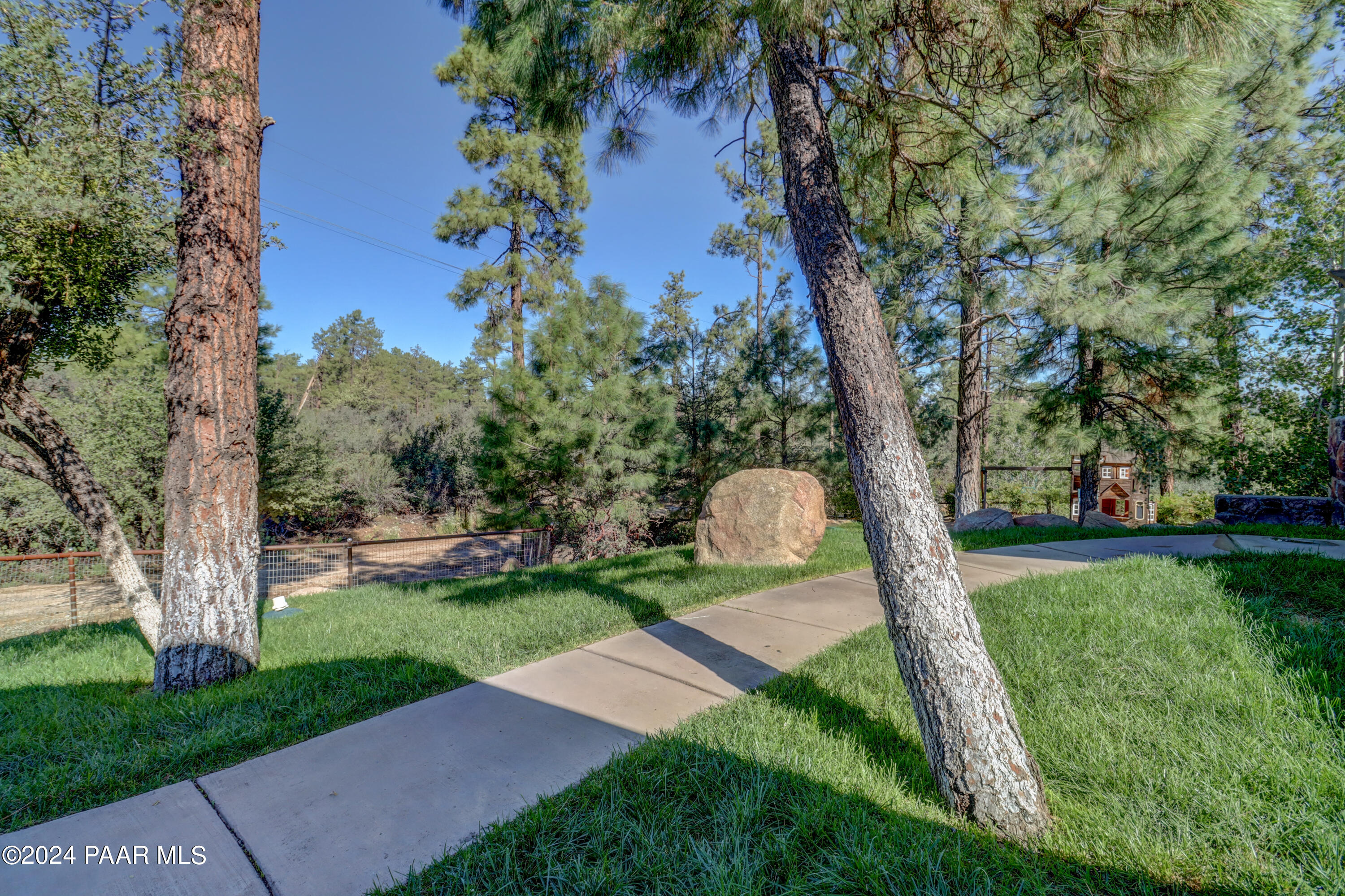 1775 South Sunnyside Road Prescott, AZ 86303 - Photo 31 of 46 Beautiful Front Yard