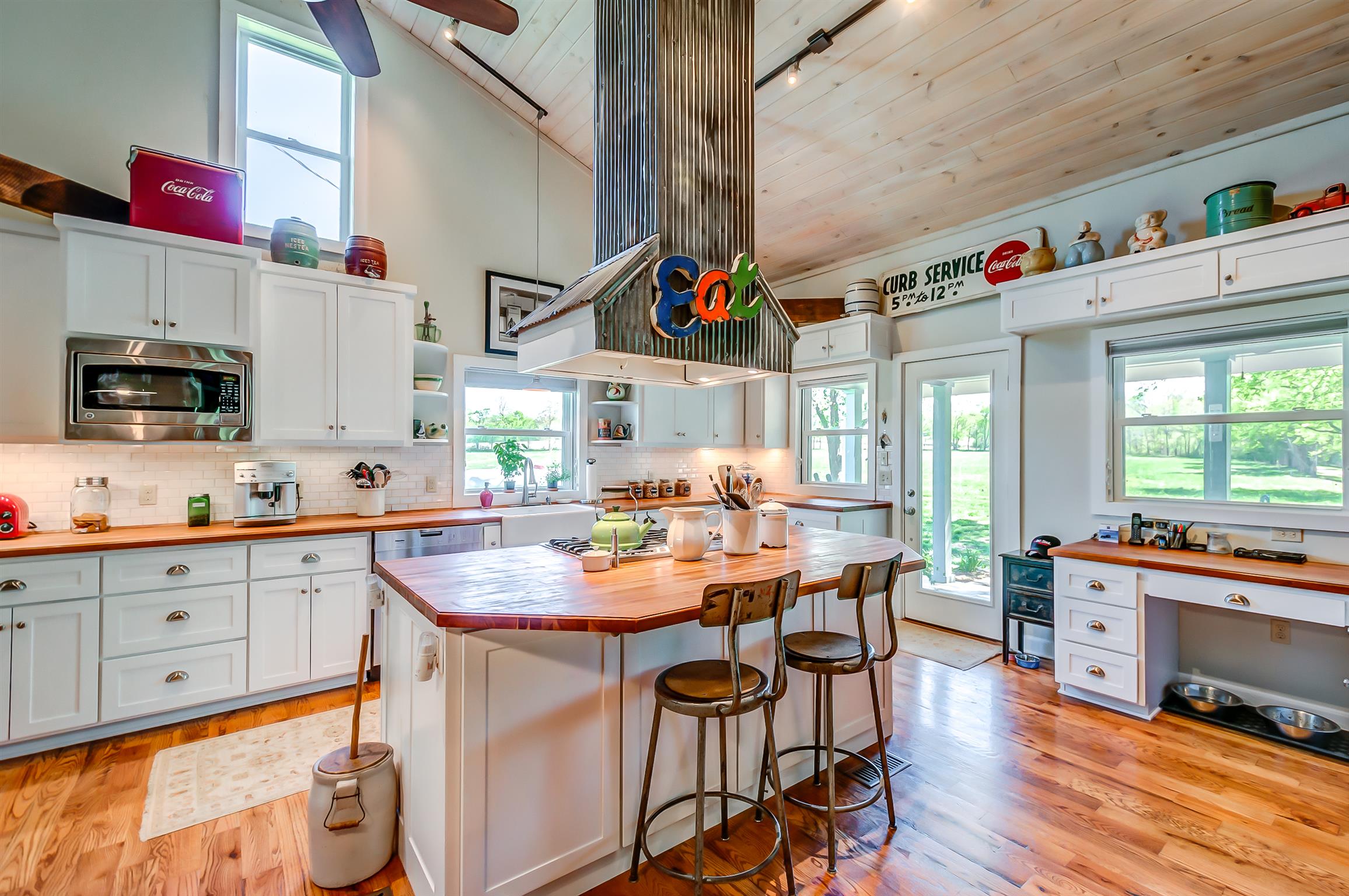 1753 Haley Road Duck River, TN 38454 - Photo 8 of 30 Gallery Image 8