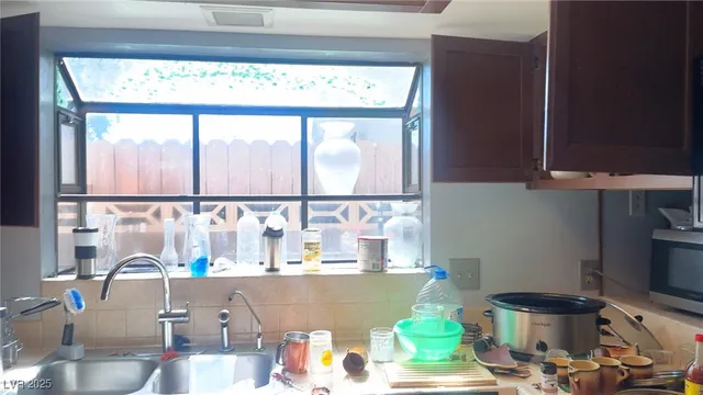 $369,900 | 2429 Charteroak Street, Las Vegas, NV 89108