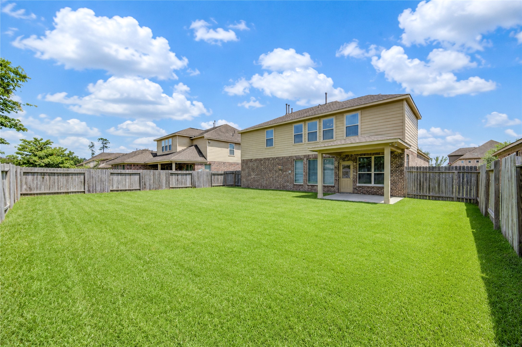 24511 Stratton Creek Drive Spring, TX 77373 - Photo 25 of 27 This oversized backyard is ready for your personal landscaping ideas, whether you envision a pool, outdoor kitchen, or lush garden retreat.