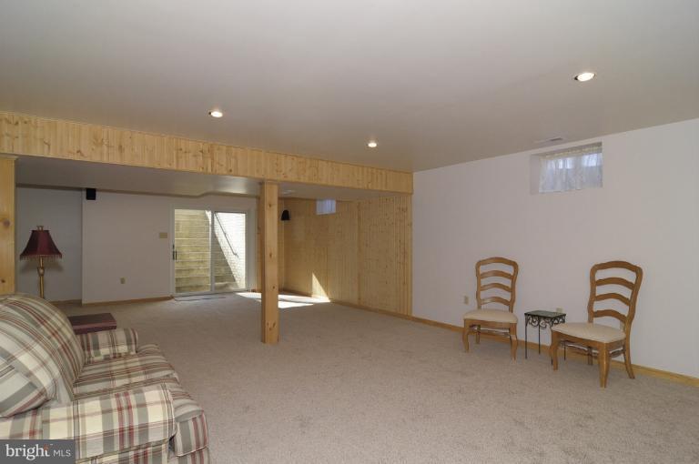 2135 Misty Meadow Road Finksburg, MD 21048 - Photo 21 of 27 a view of a livingroom with furniture