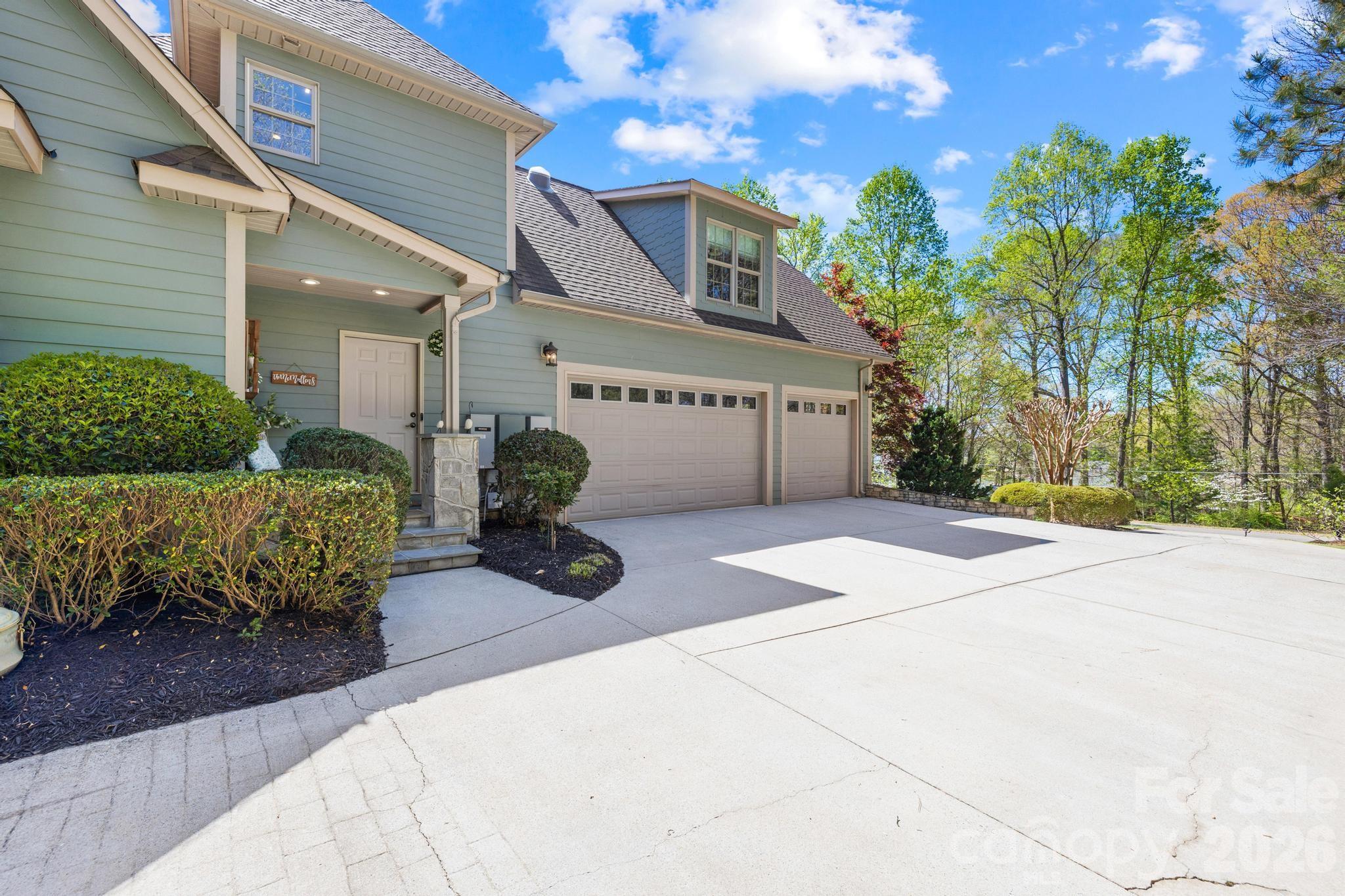 340 Riverwood Road Mooresville, NC 28117 - Photo 43 of 48 a view of a house with a patio