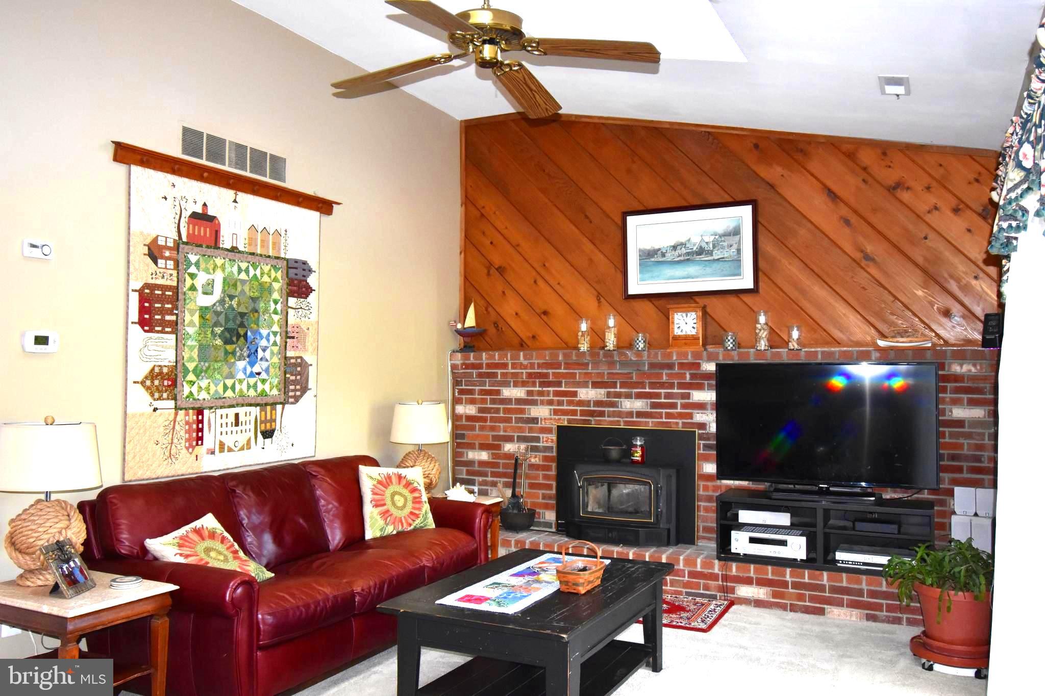 206 Poplar Road Chalfont, PA 18914 - Photo 11 of 41 Gallery Image 11