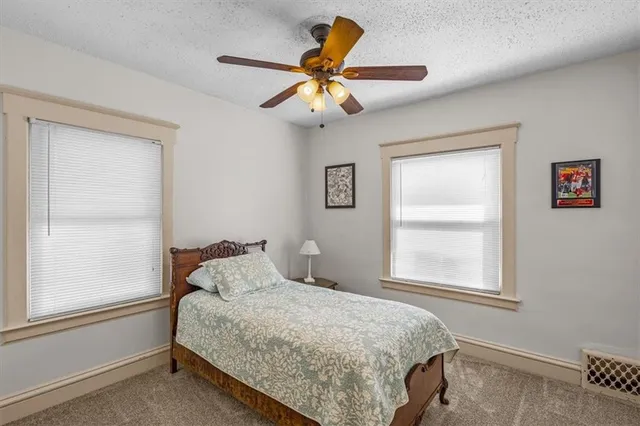 $285,000 | 3210 Summit Street, Kansas City, MO 64111