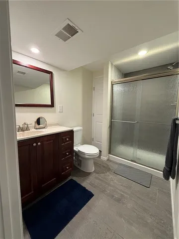 $285,000 | 3210 Summit Street, Kansas City, MO 64111