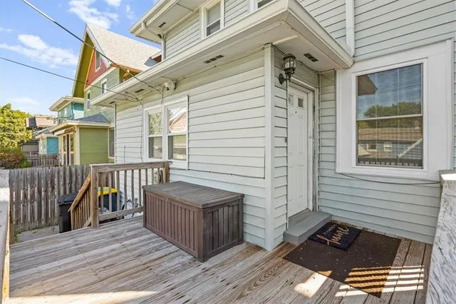 $285,000 | 3210 Summit Street, Kansas City, MO 64111