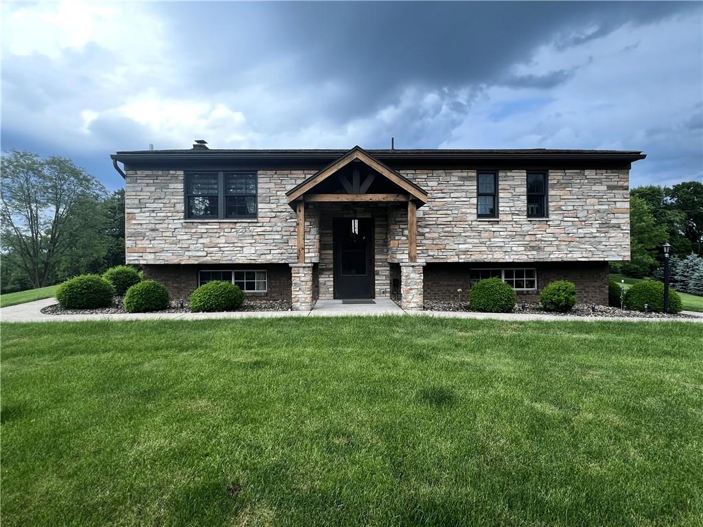 516 Chestnut Ridge Road Washington, PA 15301 - Photo 1 of 29