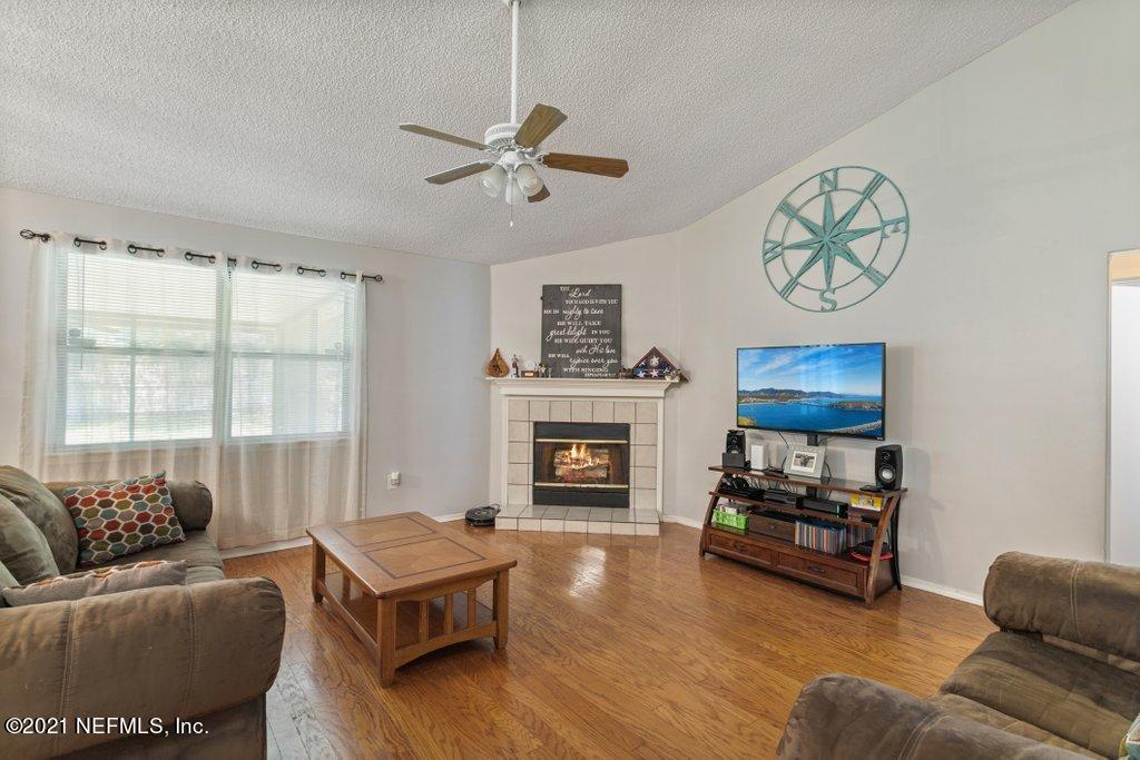 1267 Cutlass Road Orange Park, FL 32065 - Photo 5 of 29 1267 Cutlass Rd (11).jpg-SMALL